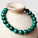 Bracelet perles vertes aspect malachite, 6 mm — VoxArcana