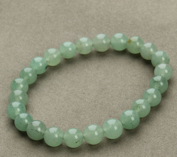 Bracelet perles vert pâle type aventurine, 8 mm — VoxArcana